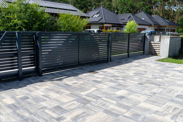 Best Driveway Paving Contractor  in Everett, PA